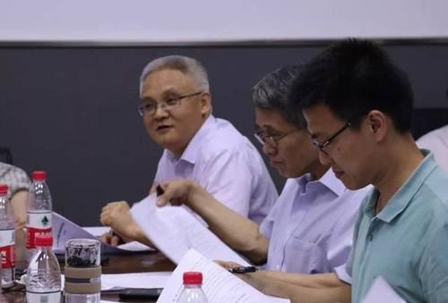 中山大学副校长马骏教授发言