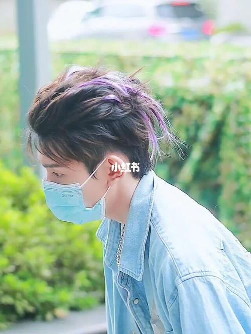 0824 王源明日之子上班图_王源_潮流_穿搭ootd