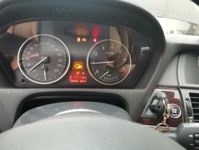 美规x5e70先亮发动机灯但无现象停车后就无法启动了最后有破案和解决