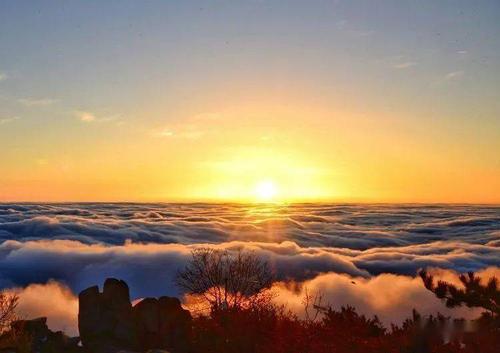 看泰山日出 祈国泰民安