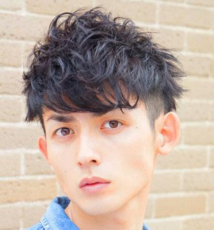 春夏男生发型 纹理烫潮味十足