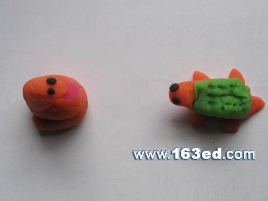 幼儿手工橡皮泥作品:小青蛙