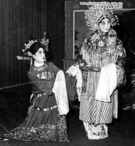 揪出刘万泉为严凤英报仇!