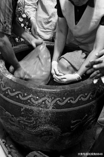 安徽芜湖: 千年白马禅寺重建人九旬师太圆寂坐缸传奇一生与佛结缘