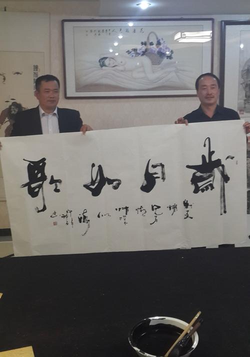 何绍春
