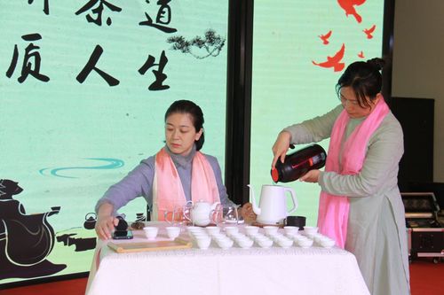 王舍人街道"学礼仪 听茶道——享品质人生"茶礼文化主题活动成功举办