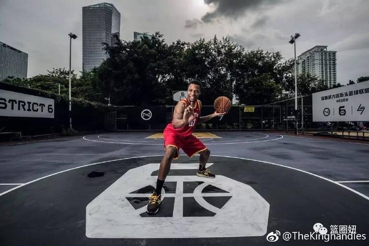 他穿裆教授戏耍辣酱,虐遍亚洲街球手!你单身30年手速