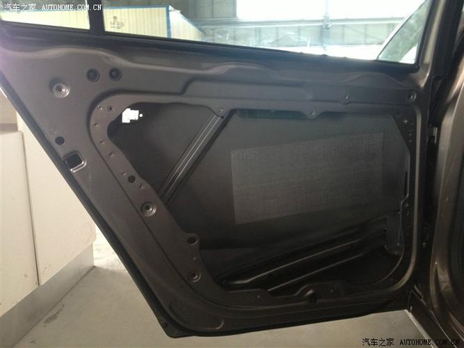 迈腾b7l左后车门内护板拆卸 仅此分享