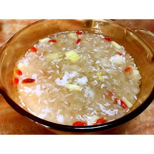 菠萝甜酒银耳蛋羹