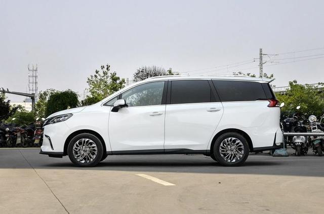 不看传祺gm6而喜提9万的大通g50,3个月后车主有话想说!