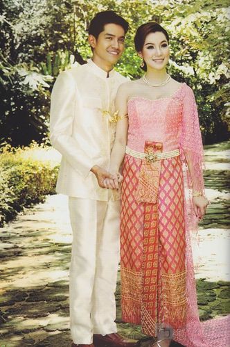 泰国传统的婚礼礼服
