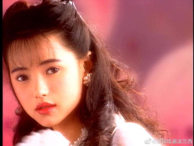 伊能静年轻时好像林小宅.