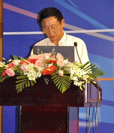 黄国庆发表演讲《世博园区环卫服务质量控制》