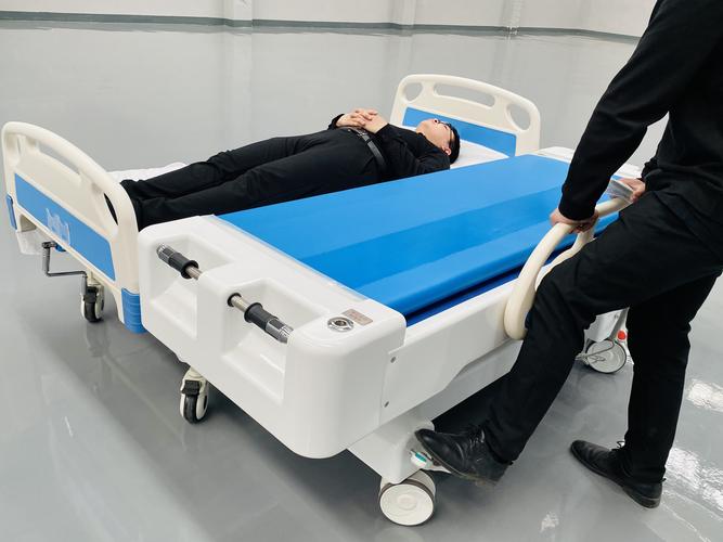 润博(山东)医疗科技有限公司_转运床_电动转运床_电动移位车
