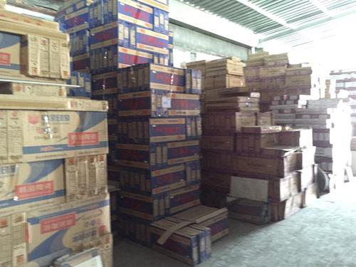 仓库货品展示