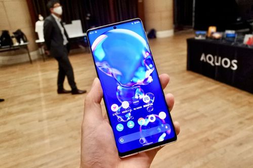 夏普aquosr6发布2020w像素一英寸大底莱卡加持