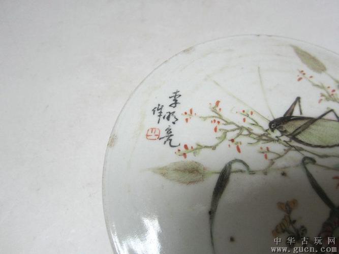 包老民国珠山八友李明亮款粉彩虫草花卉纹粉盒