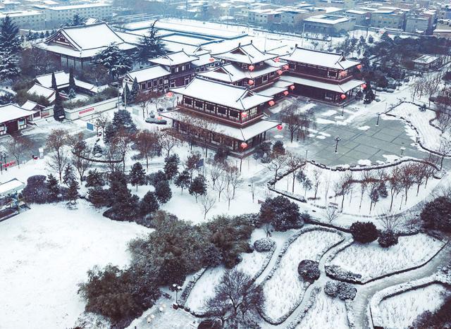 一下雪西安就变成了长安