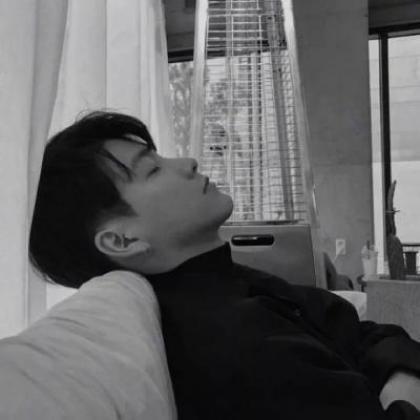 好喜欢眼睛霸气的人男生霸气冷酷头像