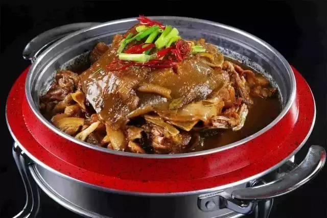 霸王别姬此菜味道咸鲜,营养丰富,特别适合手术后,体弱