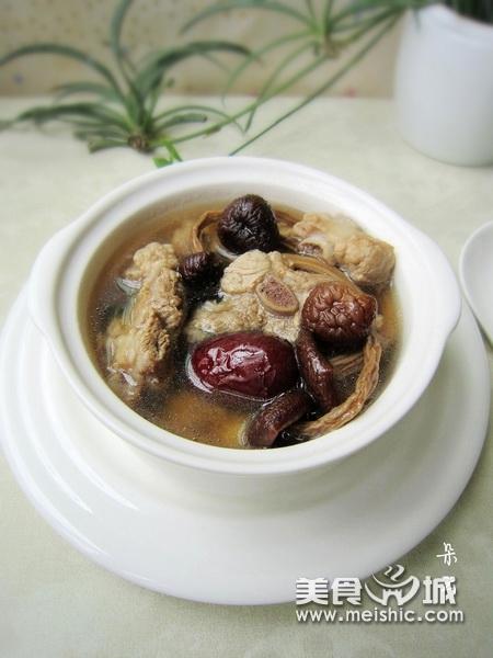茶树菇排骨汤