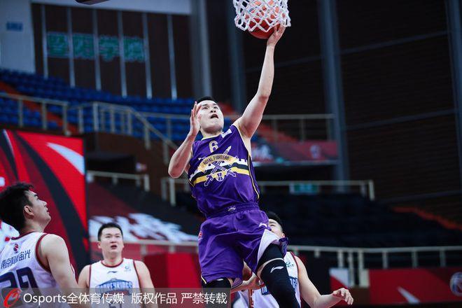 cba侯逸凡235李根遭驱逐北控11082南京迎首胜