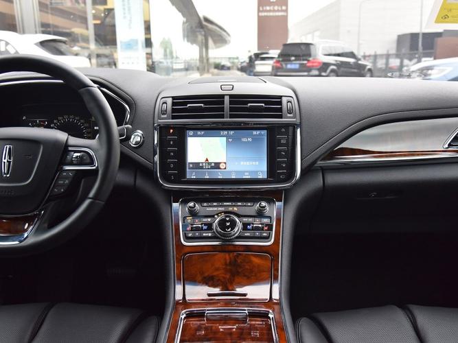 林肯(进口) 林肯大陆 2020款 2.0t 两驱mono限量尊耀版 mono white