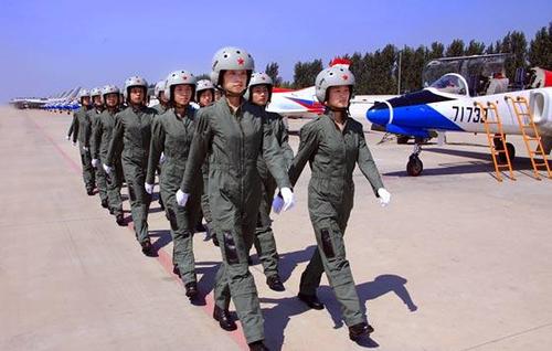 "神仙爱情"在人间!空军帅哥爱上武警一枝花,结局令人羡慕