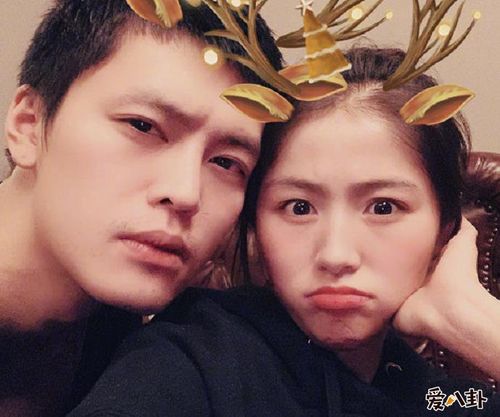 宁桓宇许馨文分手 与现女友公布恋情不满1个月宣布结婚