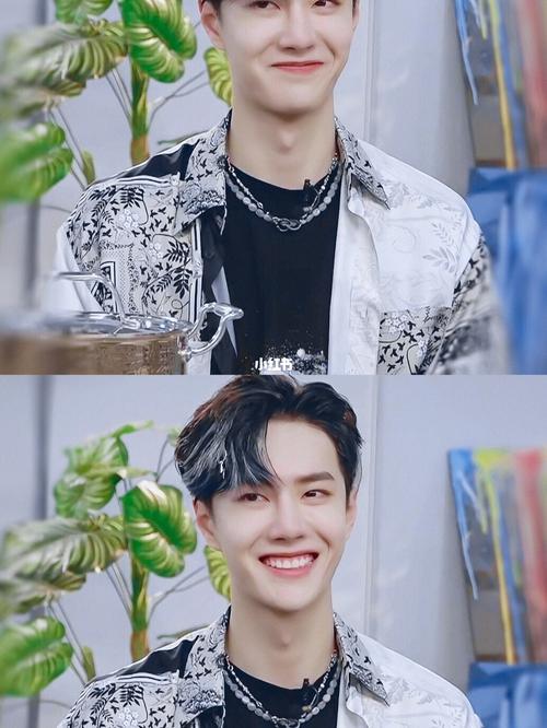 王一博笑容壁纸合集_王一博_壁纸_素材_壁纸