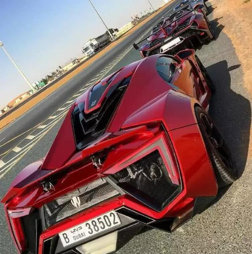 《速度与激情》神车,340万美金的莱肯超跑,连7台配色都没卖完?