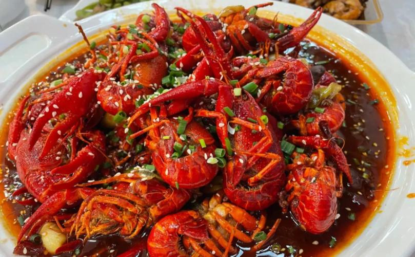 郑州美食:郑州夏夜小龙虾手册top10出炉,你吃过几家?