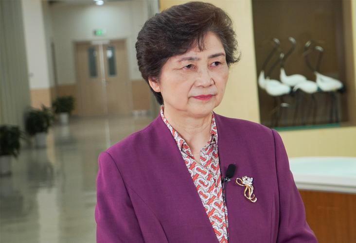 李小萌专访李兰娟人类要掌握自己的命运