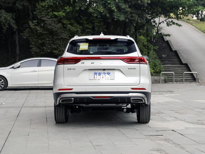 哈弗哈弗h6 2021款 国潮版 1.5t 自动冠军版