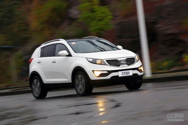 【 起亚智跑图片】_评测_搜狐汽车网