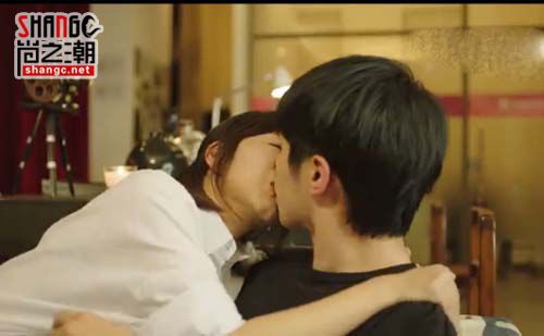 最好的我们刘昊然谭松韵吻戏视频 耿耿第几集强吻余淮