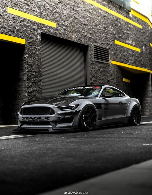 超帅气的宽体mustang 总有一张能做壁纸用-汽车图片