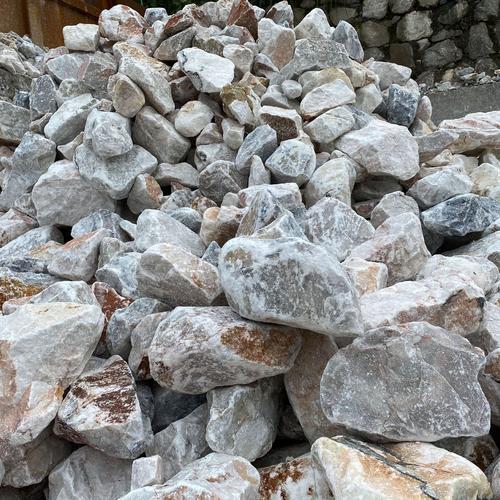 厂家销售矿石矿山大理石碳酸钙 大粗中粗细精 广西贺州大理石矿石