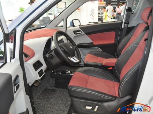 2016款 众泰 e200 内饰