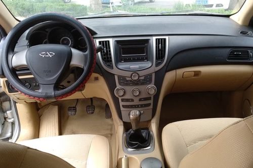 潍坊二手奇瑞a3 2010款 改款两厢 1.6l 手动进取型