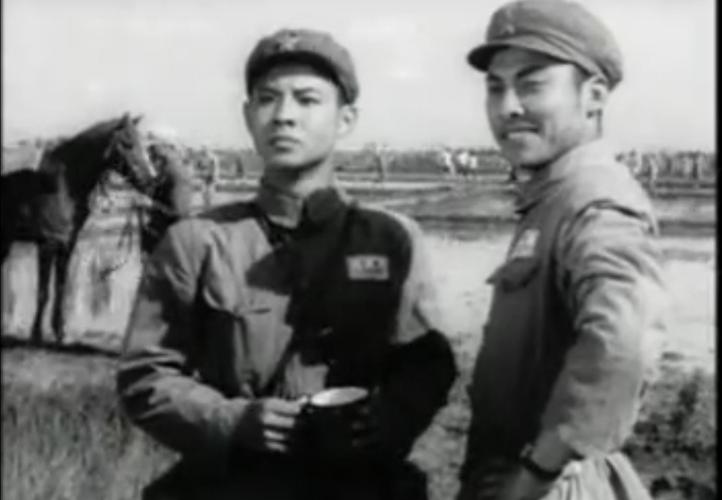 柳堡的故事他一举成名,万里挑一的男主角.演的十分动人!