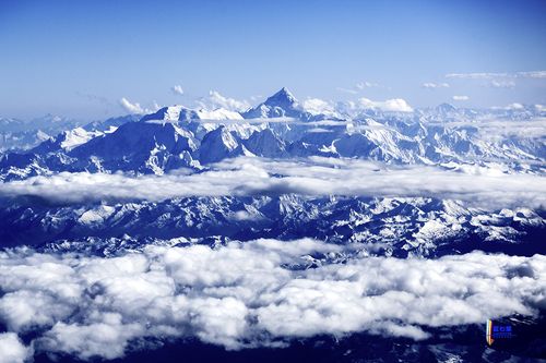 航班上随拍贡嘎雪山