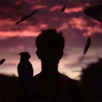 2019最新微信头像男生图片成熟 万般皆由命一点不由人