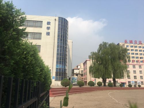 【承德市第四中学】展英语魅力·亮学生风采