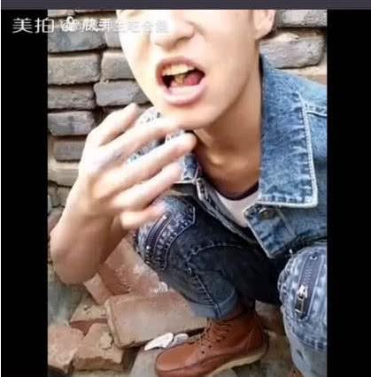 快手惊现吃"粑粑"男孩,吃下去那一刻,网友:贝爷跪了
