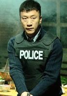 张雷  演员孙红雷  缉毒队长,在这场缉毒游戏中,不仅有凶悍,硬朗的