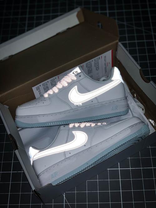 冰蓝满天星空军一号_满天星_空军一号_天星怎么样_鞋控_板鞋_气垫_鞋