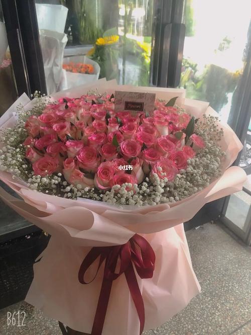 99朵艾莎玫瑰花束 送闺蜜女朋友商务用花_玫瑰花束_女