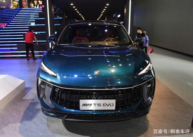 雄狮"风行t5 evo"发威,设计不再保守,运动个性极致化