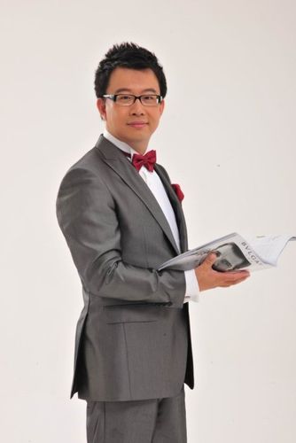 上海电视台《第一财经》主持人——李晨光眼中的"九型